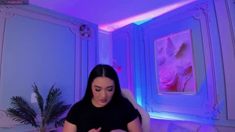         online show from October 28, 2025, 2:26 am