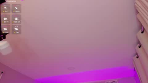 Snapshot of stephania_diamond chatting on February 3, 2026, 6:40 am online show from February 3, 2026, 6:40 am