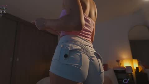 stephania_let online show from February 20, 2026, 2:39 pm