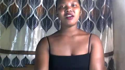 stephanie172 online show from November 26, 2025, 3:46 pm