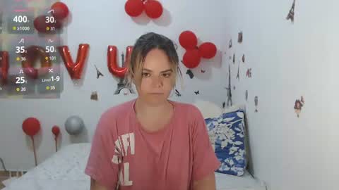 Snapshot of stephaniewild chatting on June 30, 2026, 9:54 am Stephanie online show from June 30, 2026, 9:54 am
