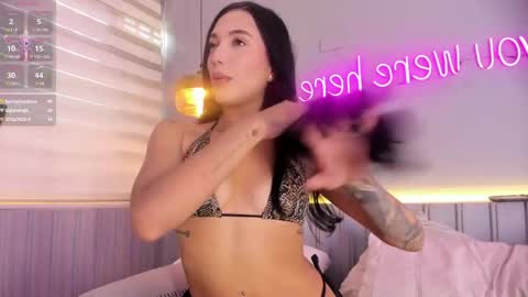Snapshot of stephany__monroe chatting on April 20, 2026, 4:43 pm Stephany online show from April 20, 2026, 4:43 pm