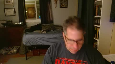 Snapshot of stephenhal9 chatting on February 12, 2026, 5:46 am stephenhal9 online show from February 12, 2026, 5:46 am