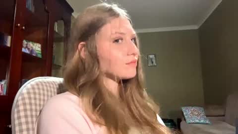 Snapshot of stephenpetrie chatting on August 3, 2026, 4:22 pm Hannah online show from August 3, 2026, 4:22 pm