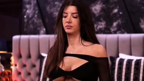 Snapshot of stephierouse chatting on January 15, 2026, 8:41 am Steph online show from January 15, 2026, 8:41 am