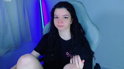 Snapshot of stephybrown chatting on November 24, 2025, 11:04 pm stephy online show from November 24, 2025, 11:04 pm