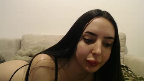 Snapshot of stepmommy19 chatting on March 1, 2026, 6:43 pm StepMommy19 online show from March 1, 2026, 6:43 pm
