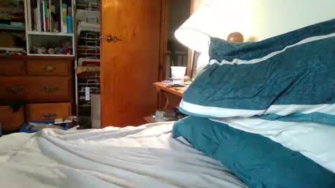 Ian23602 online show from September 25, 2025, 9:07 pm