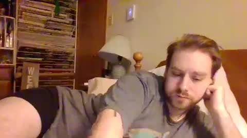 Ian23602 online show from November 22, 2025, 11:42 am