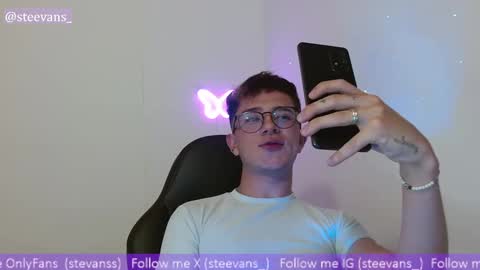 Snapshot of stevans_ chatting on September 27, 2025, 4:50 am Stevan online show from September 27, 2025, 4:50 am