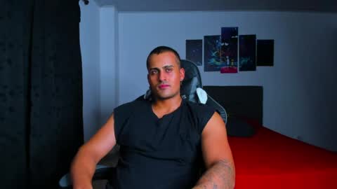 steve_coltt online show from May 18, 2026, 11:21 pm