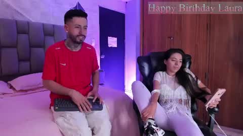 stevenandlaura_ online show from June 25, 2026, 5:23 am