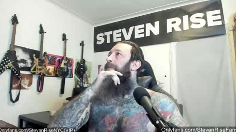Snapshot of stevenrisenyc chatting on April 1, 2026, 9:43 am StevenRiseNYC online show from April 1, 2026, 9:43 am