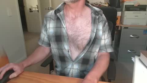 Snapshot of stevethetigerr chatting on February 11, 2026, 3:55 am SteveTheTigerr online show from February 11, 2026, 3:55 am