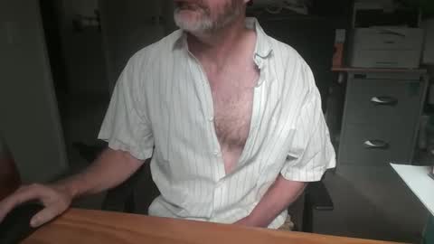 Snapshot of stevethetigerr chatting on February 19, 2026, 11:45 pm SteveTheTigerr online show from February 19, 2026, 11:45 pm