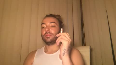 Snapshot of stevey_94 chatting on September 12, 2025, 12:00 am gay tease online show from September 12, 2025, 12:00 am