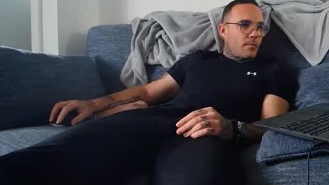 Snapshot of stevie_rae chatting on October 13, 2025, 12:27 pm stevie_rae online show from October 13, 2025, 12:27 pm