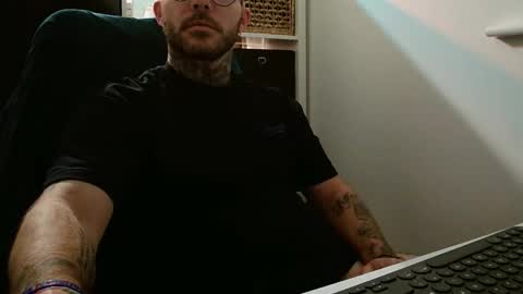 Snapshot of stevie_rae chatting on October 29, 2025, 10:00 pm stevie_rae online show from October 29, 2025, 10:00 pm