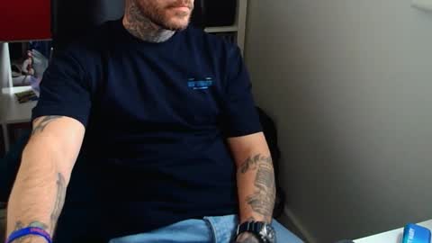 Snapshot of stevie_rae chatting on November 3, 2025, 2:18 pm stevie_rae online show from November 3, 2025, 2:18 pm