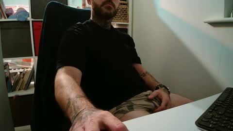 Snapshot of stevie_rae chatting on November 12, 2025, 9:47 pm stevie_rae online show from November 12, 2025, 9:47 pm