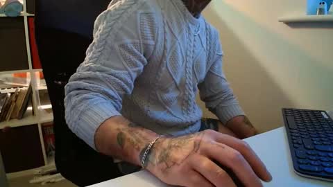 Snapshot of stevie_rae chatting on November 13, 2025, 4:17 pm stevie_rae online show from November 13, 2025, 4:17 pm