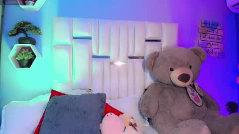 Snapshot of steyseequeen chatting on September 20, 2025, 7:09 am Steisee Reyes online show from September 20, 2025, 7:09 am