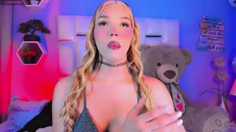 Snapshot of steyseequeen chatting on September 26, 2025, 1:20 am Steisee Reyes online show from September 26, 2025, 1:20 am