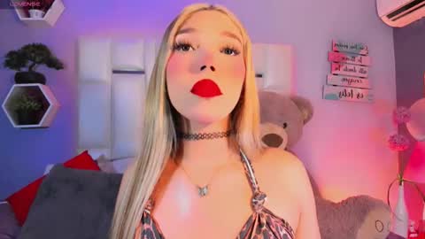 Snapshot of steyseequeen chatting on October 10, 2025, 6:23 am Steisee Reyes online show from October 10, 2025, 6:23 am