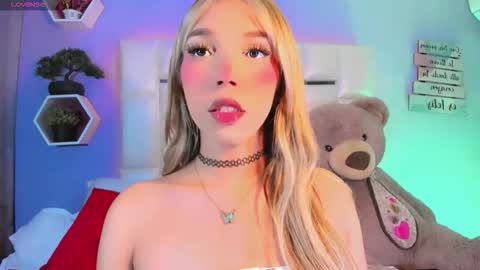 Snapshot of steyseequeen chatting on October 11, 2025, 10:41 pm Steisee Reyes online show from October 11, 2025, 10:41 pm