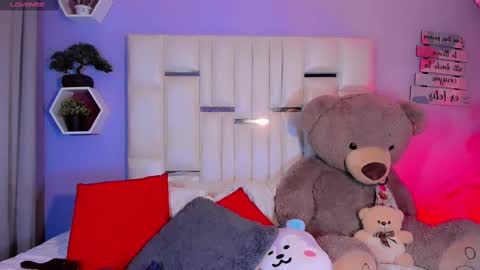 Snapshot of steyseequeen chatting on November 2, 2025, 7:22 am Steisee Reyes online show from November 2, 2025, 7:22 am