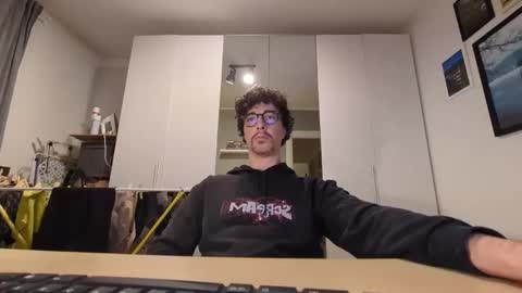 Jenk online show from November 24, 2025, 4:07 pm