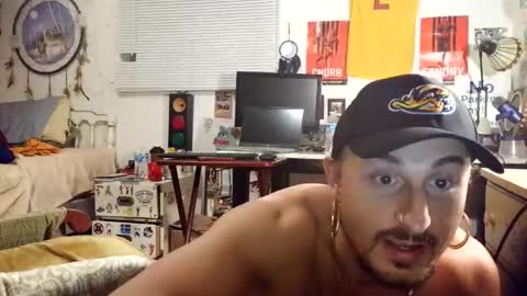 stickey online show from April 1, 2026, 6:36 am