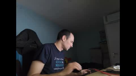 Snapshot of stickolive1 chatting on February 3, 2026, 10:37 pm stickolive1 online show from February 3, 2026, 10:37 pm