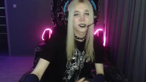 Snapshot of stiff_boys chatting on January 8, 2026, 5:59 pm Steve online show from January 8, 2026, 5:59 pm