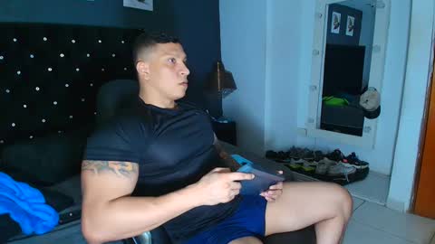Snapshot of stily_santos_ chatting on September 14, 2025, 3:16 am stily online show from September 14, 2025, 3:16 am