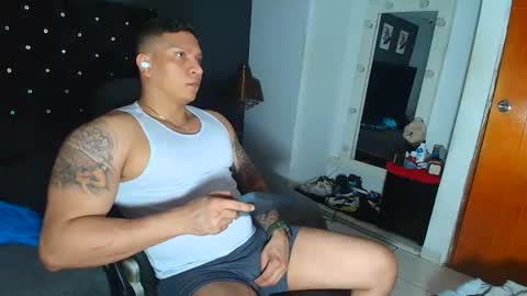 Snapshot of stily_santos_ chatting on September 28, 2025, 3:01 am stily online show from September 28, 2025, 3:01 am