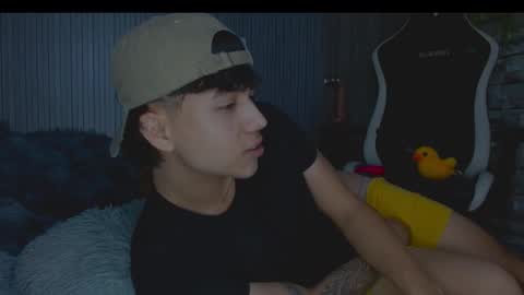 Snapshot of stiv__lea chatting on January 10, 2026, 12:23 am stiven leal online show from January 10, 2026, 12:23 am