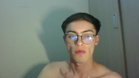 Snapshot of stiv_grant chatting on September 21, 2025, 11:17 pm stiv_grant online show from September 21, 2025, 11:17 pm