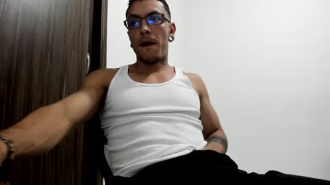 Snapshot of stiven_trainer chatting on March 13, 2026, 3:02 am stiven_trainer online show from March 13, 2026, 3:02 am