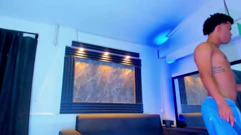 friends online show from October 6, 2025, 3:04 am