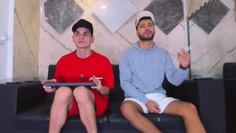 friends online show from February 15, 2026, 5:04 am