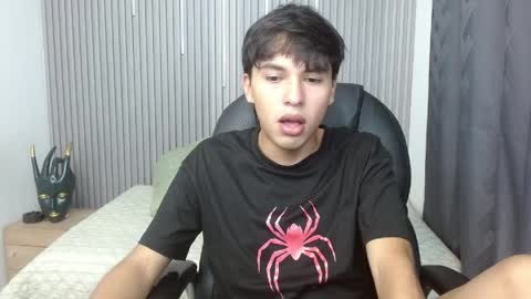 Snapshot of stiwentwink chatting on April 4, 2026, 1:30 pm Stiwen online show from April 4, 2026, 1:30 pm