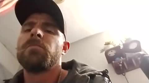 Oval2022 online show from November 24, 2025, 3:06 am