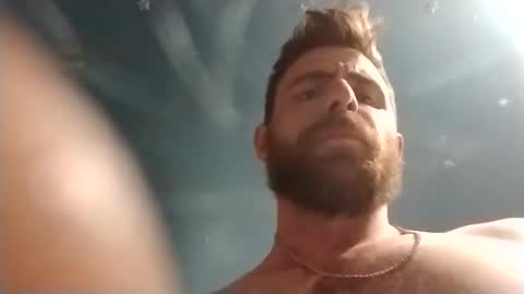 Oval2022 online show from April 7, 2026, 12:38 pm