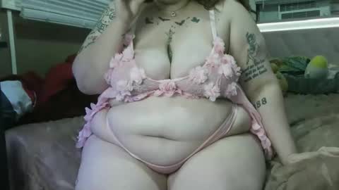 Snapshot of stonedbbw01 chatting on February 28, 2026, 7:20 am stonedbbw01 online show from February 28, 2026, 7:20 am