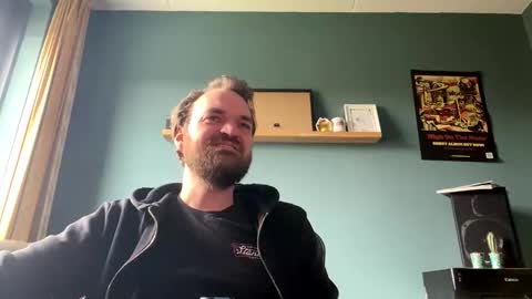 Snapshot of stonednboner chatting on February 12, 2026, 12:11 pm Stonerboner online show from February 12, 2026, 12:11 pm