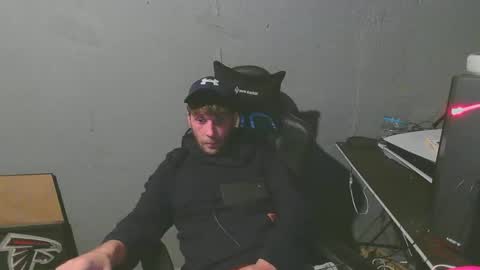 Snapshot of stonedpanda77 chatting on January 4, 2025, 3:40 am stonedpanda77 online show from January 4, 2025, 3:40 am