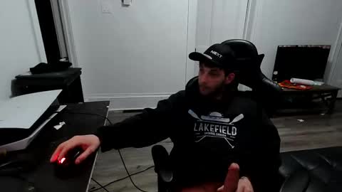 Snapshot of stonedpanda77 chatting on December 15, 2025, 5:12 am stonedpanda77 online show from December 15, 2025, 5:12 am