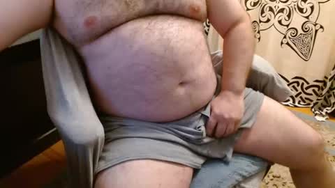 Snapshot of stonerbear42 chatting on October 4, 2025, 10:02 am Stonerbear42 online show from October 4, 2025, 10:02 am