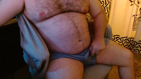 Snapshot of stonerbear42 chatting on October 12, 2025, 8:24 am Stonerbear42 online show from October 12, 2025, 8:24 am